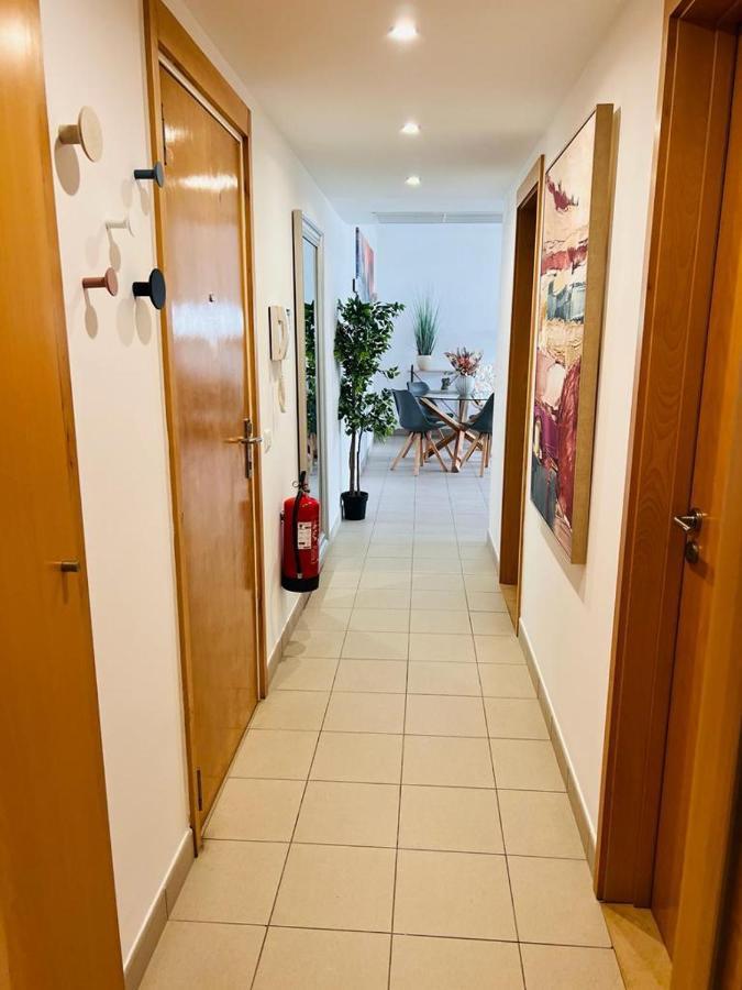 Angies Marina Apartment, Includes 2 Free Passes For The Marina Pool Lagos Exterior photo